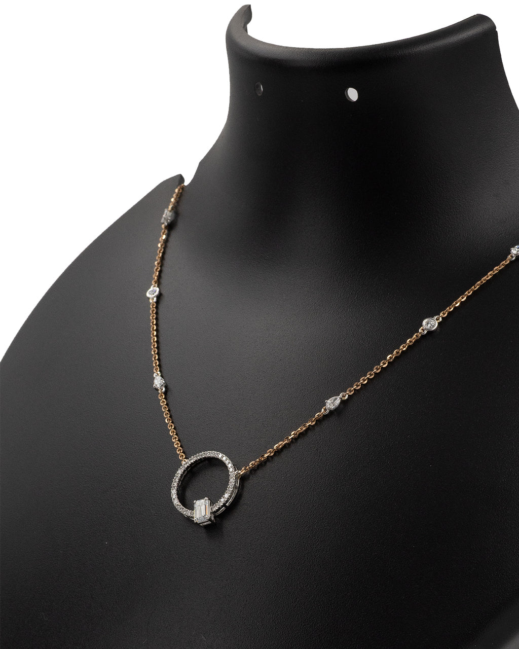 Lab Grown Diamond Open Circle Baguette Pendant Necklace in 18K Rose Gold