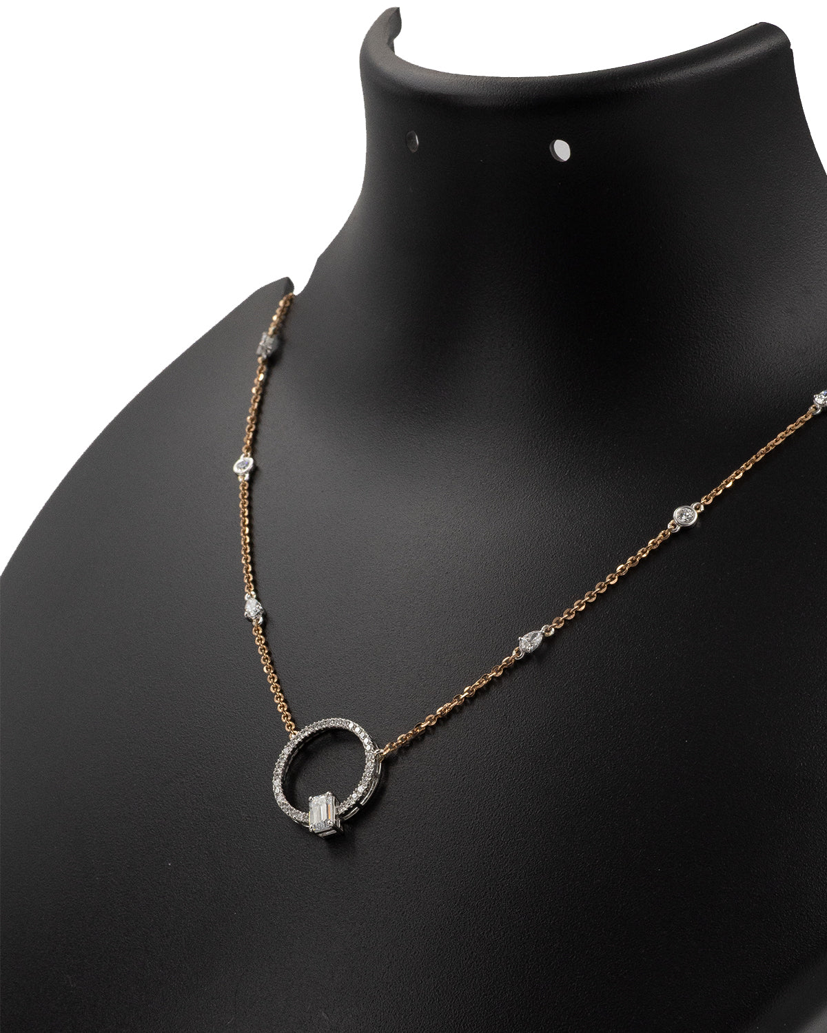 Lab Grown Diamond Open Circle Baguette Pendant Necklace in 18K Rose Gold
